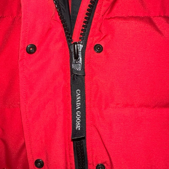 Canada Goose Shelburne Parka - Picture 4 of 7